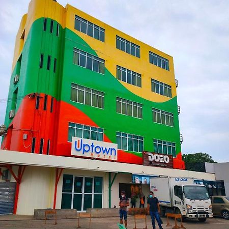 Uptown Hotel Semporna Exterior foto