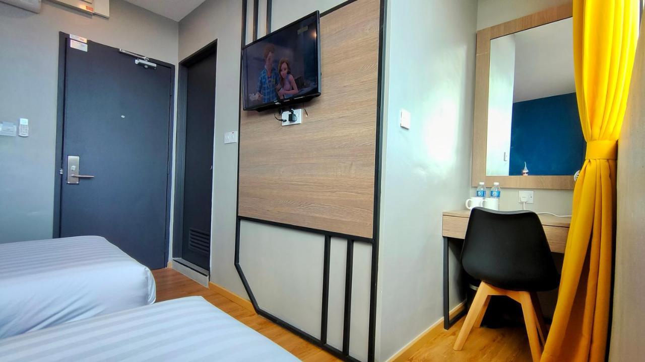 Uptown Hotel Semporna Exterior foto