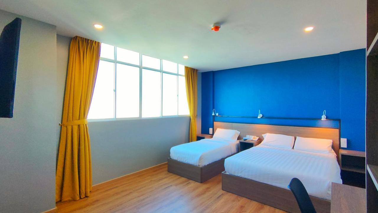 Uptown Hotel Semporna Exterior foto