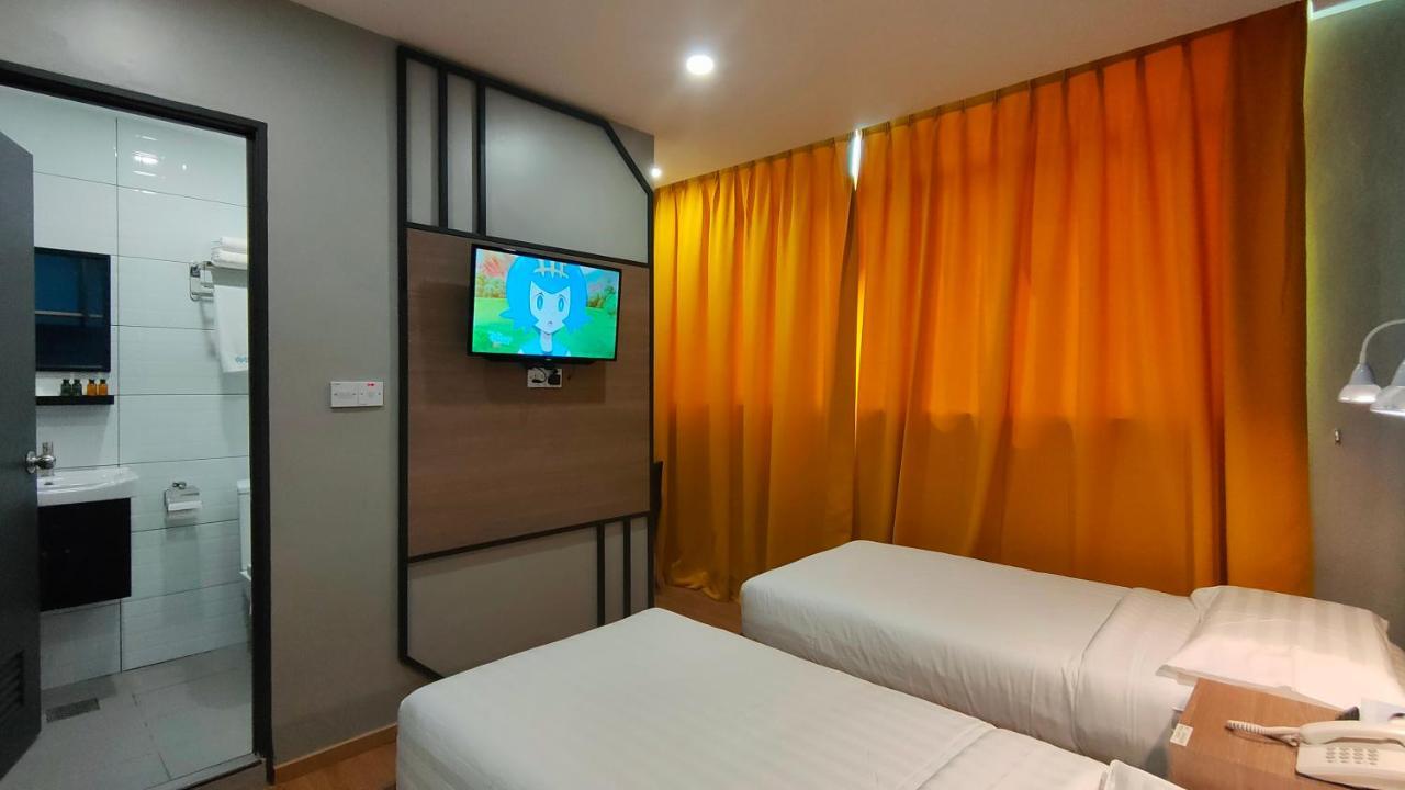 Uptown Hotel Semporna Exterior foto